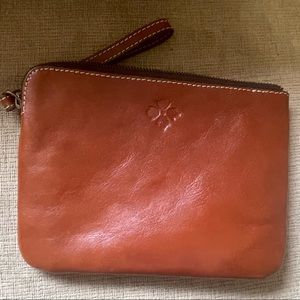 Patricia Nash wristlet